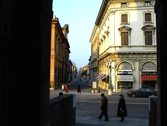 dsc10018.jpg, 94220 bytes, 01/01/98