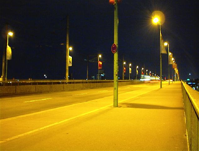 DSC00006.jpg, 35387 bytes, 10/03/01