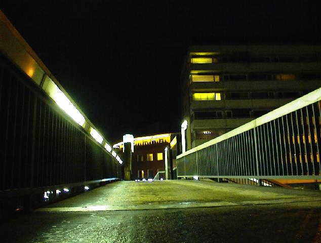 DSC00014.jpg, 40321 bytes, 10/03/01