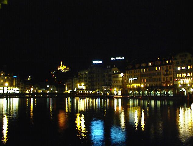 DSC00030.jpg, 43460 bytes, 10/03/01