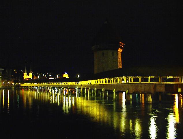 DSC00033.jpg, 37807 bytes, 10/03/01