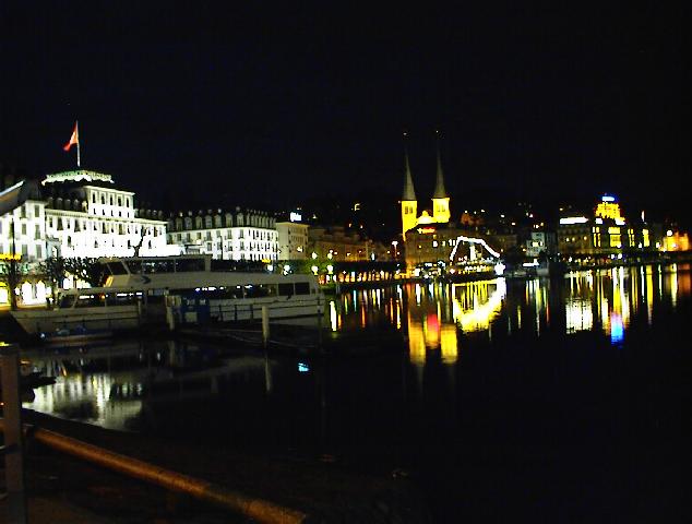 DSC00041.jpg, 38479 bytes, 10/03/01