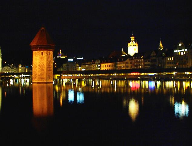 DSC00043.jpg, 36588 bytes, 10/03/01