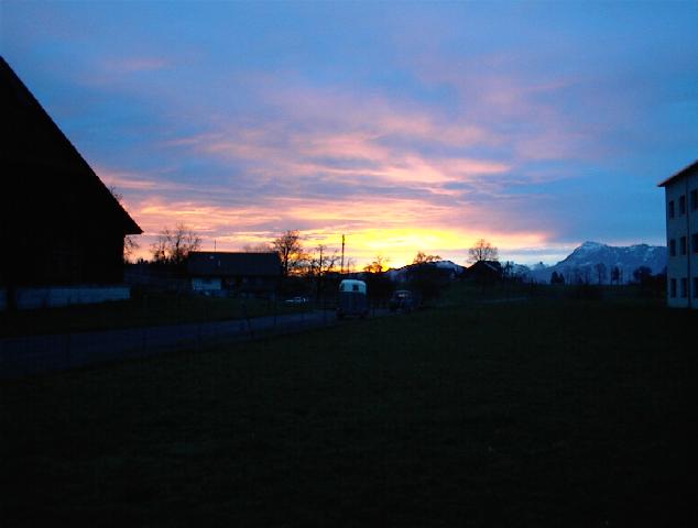 DSC00047.jpg, 20541 bytes, 10/03/01