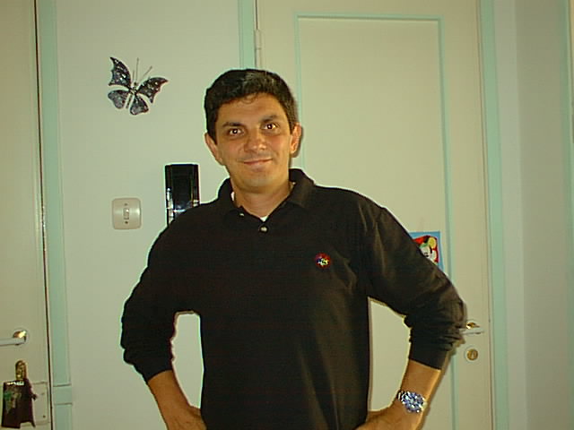 09240001.jpg, 37802 bytes, 25/09/00