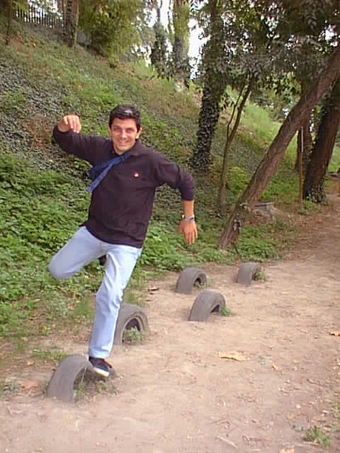 09240026.jpg, 85690 bytes, 25/09/00