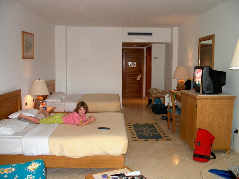 IM000444.JPG, 56449 bytes, 22/05/01