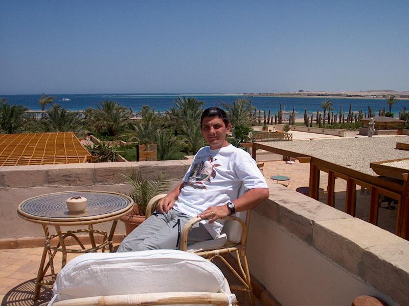 IM000598.JPG, 74711 bytes, 22/05/01