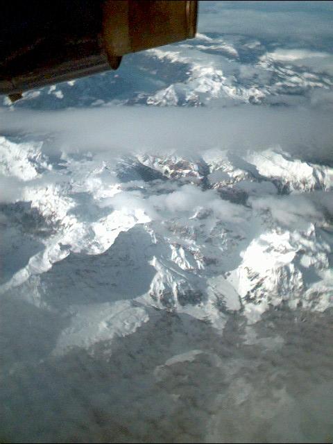 Aereo07.jpg, 42761 bytes, 04/02/01