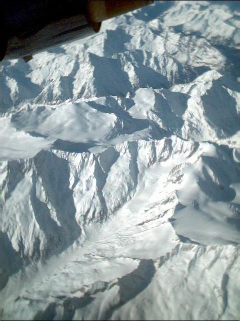 Aereo08.jpg, 53350 bytes, 04/02/01