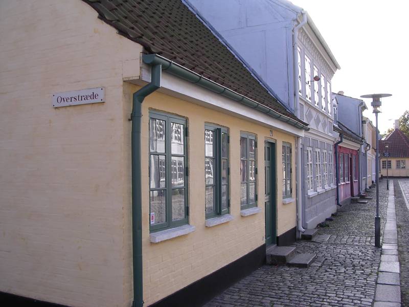 DSCN2012.JPG