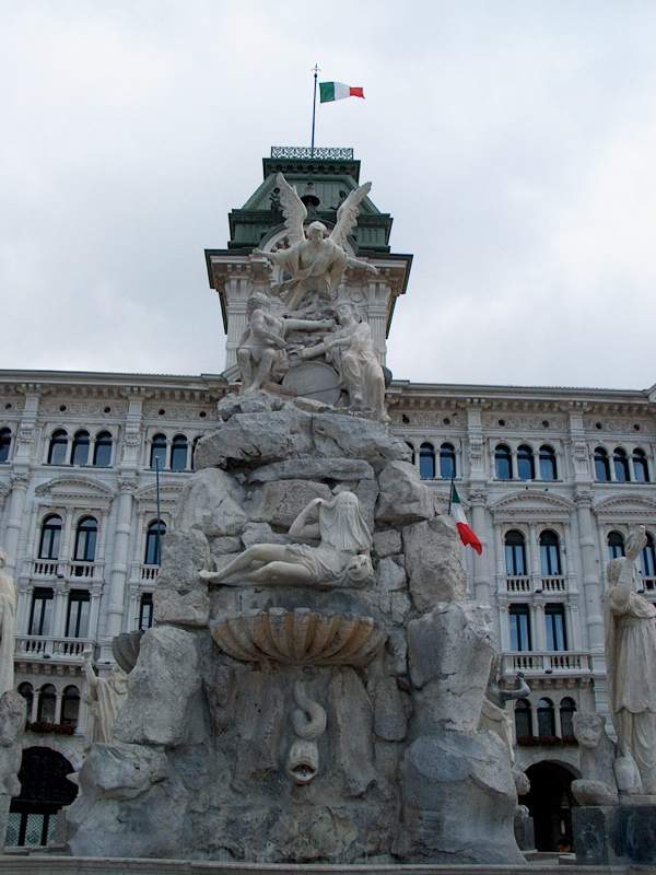 IM000588.JPG, 26/03/02, 56 kB